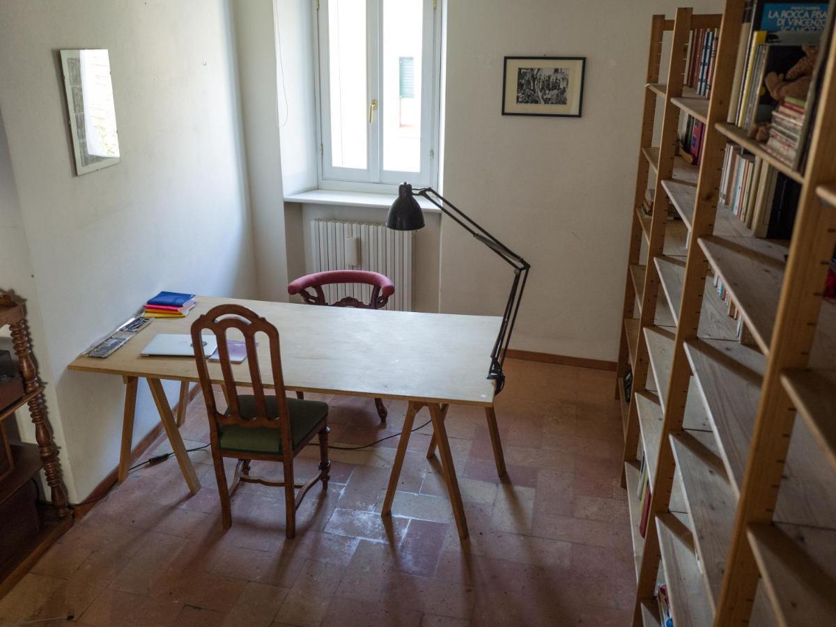 デルヴィオLa Casa Dell' Architettoアパートメント エクステリア 写真
